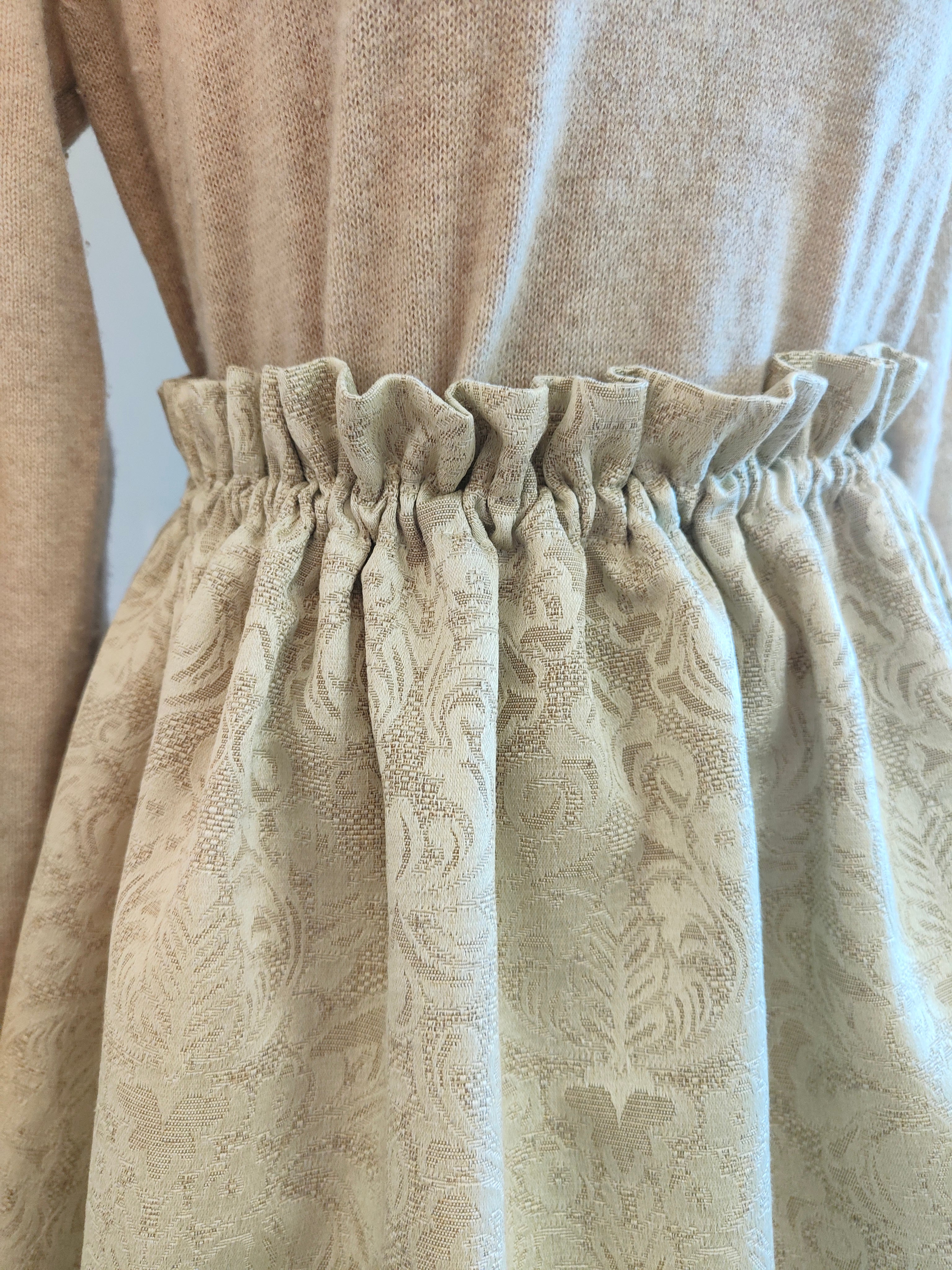 Handgemachter Damenrock aus Jacquard – Unikat in A-Linie mit Gummibund Modell: Lotta